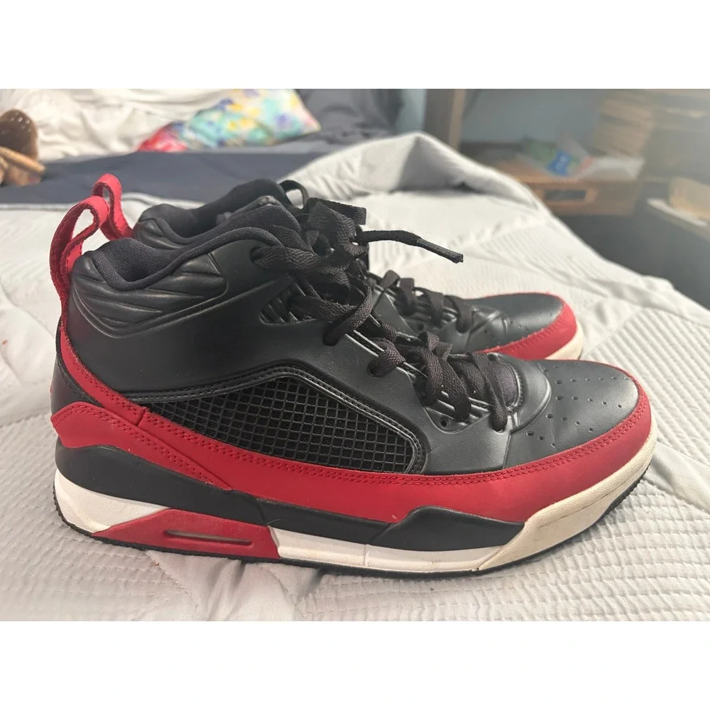 Nike Jordan Flight Remix Black Gym Red White Sneakers 654262-002 Mens Size 9